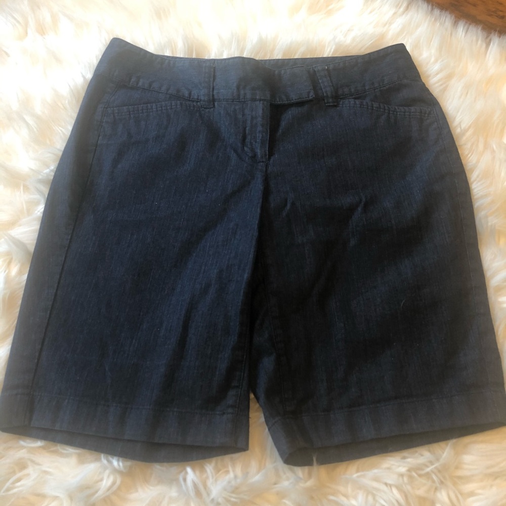 Ann Taylor petite Bermuda shorts